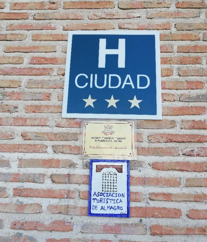 Hotel Almagro主图