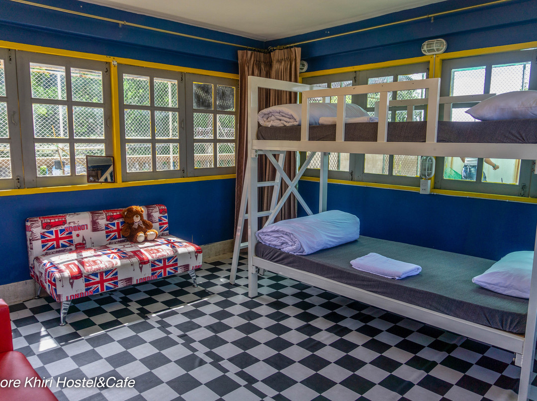 Core Khiri Hostel&Cafe