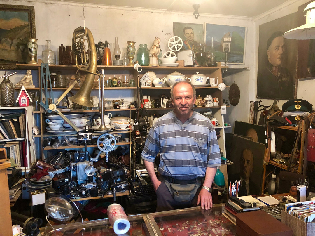 Antique Shop of Aleksandr Korablev景点图片