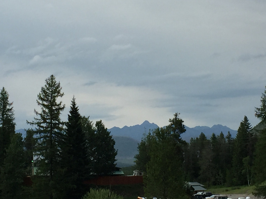 冰川户外木屋主图