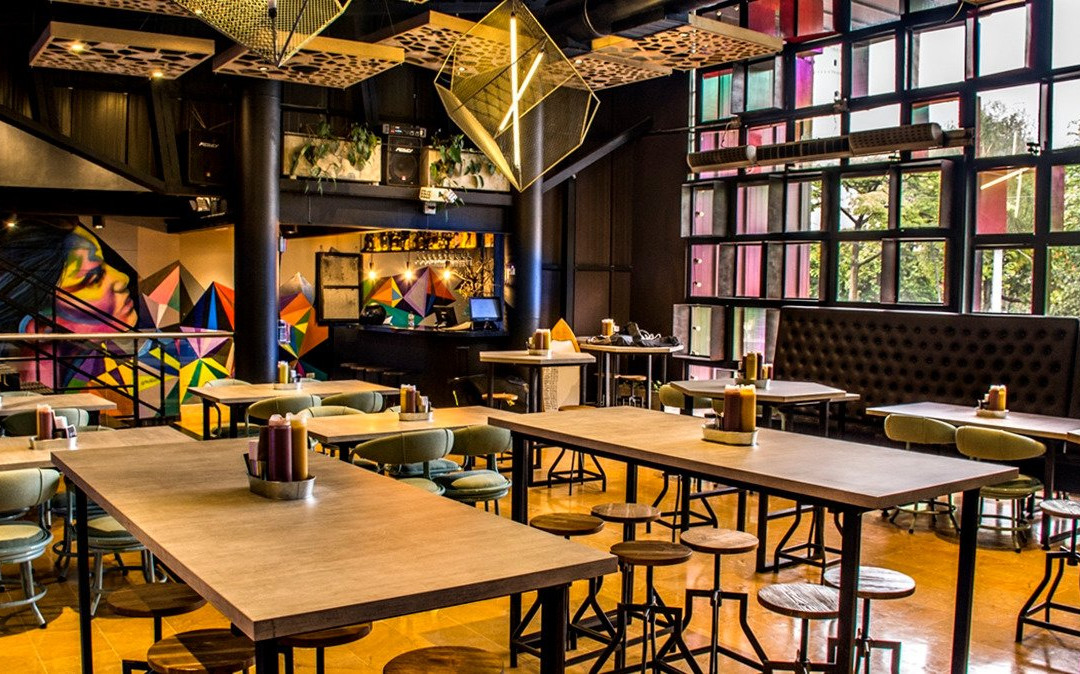 El Pana Sports Bar & Grill