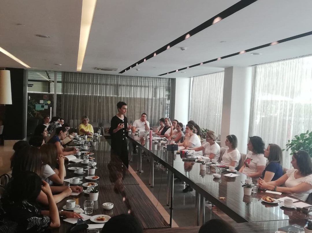 Riva Resatbey Luxry Hotel主图