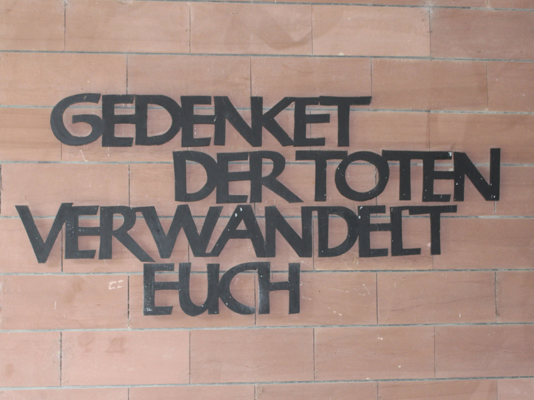 Deutscher Soldatenfriedhof-博韦必去景点
