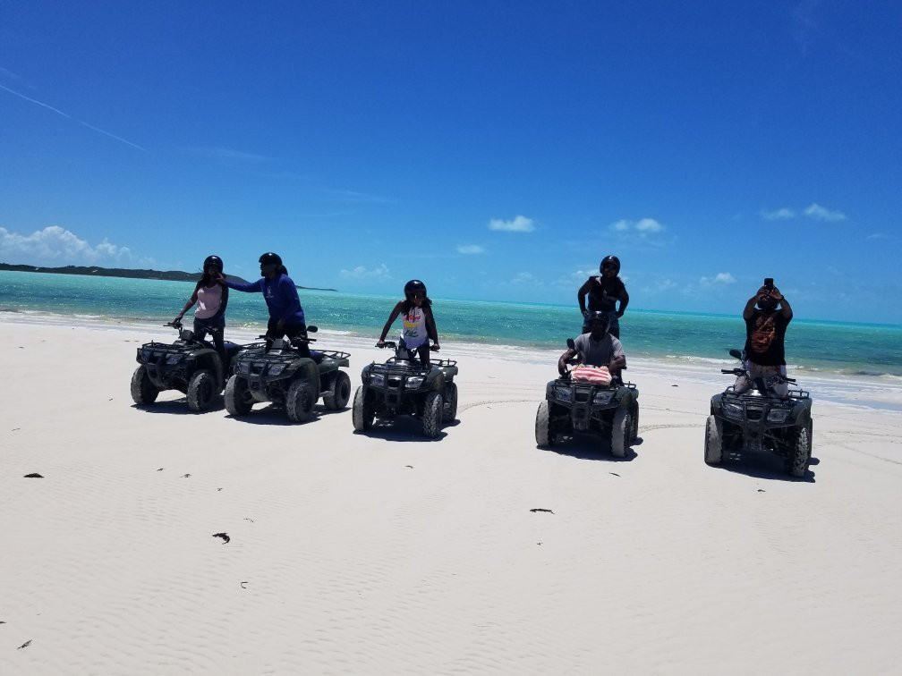 Real Adventure ATV Tours-普罗维登西亚莱斯必去景点