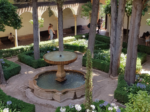 Caminando Granada-格拉纳达必去景点