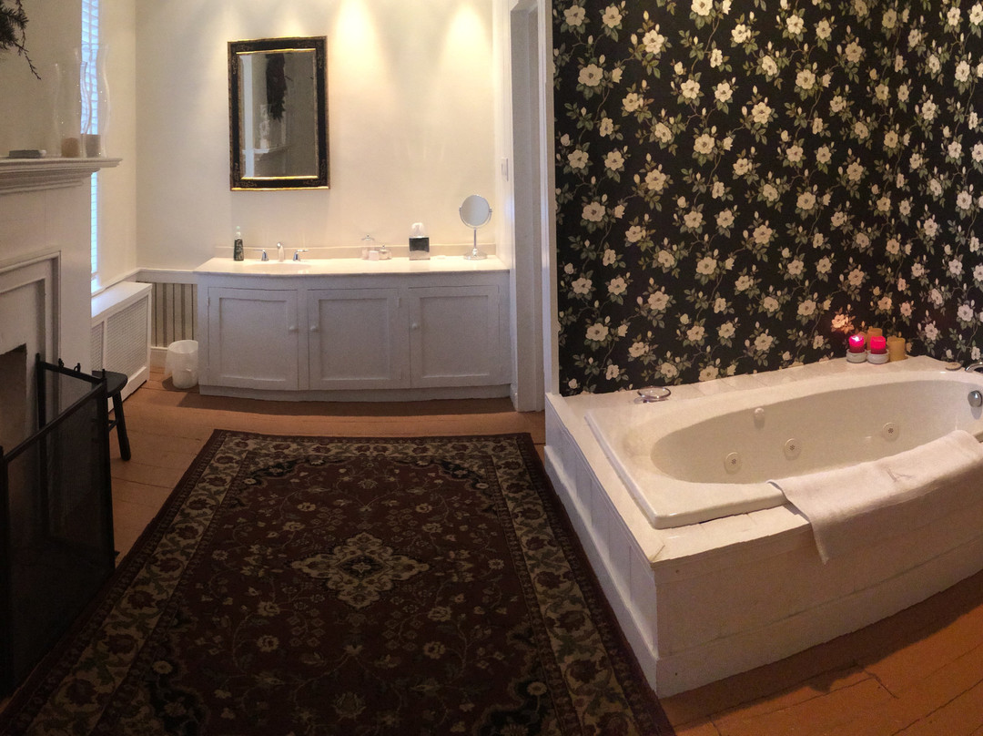 Ascot House Bed and Breakfast主图