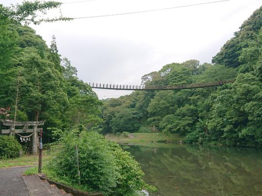Hinokuni Bridge-冰川町必去景点
