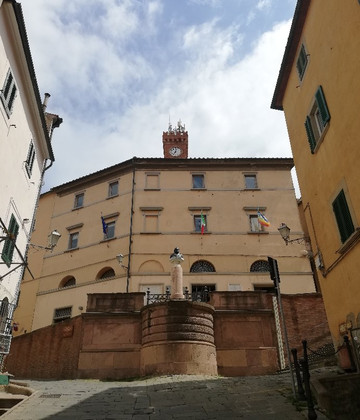 Museo Archivio Carducci-卡斯塔涅托卡杜奇必去景点