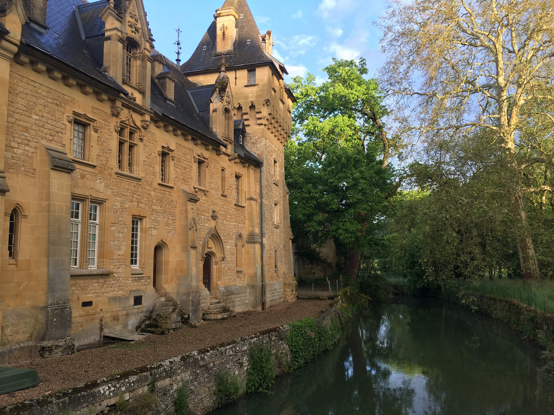 Chateau De Prye主图