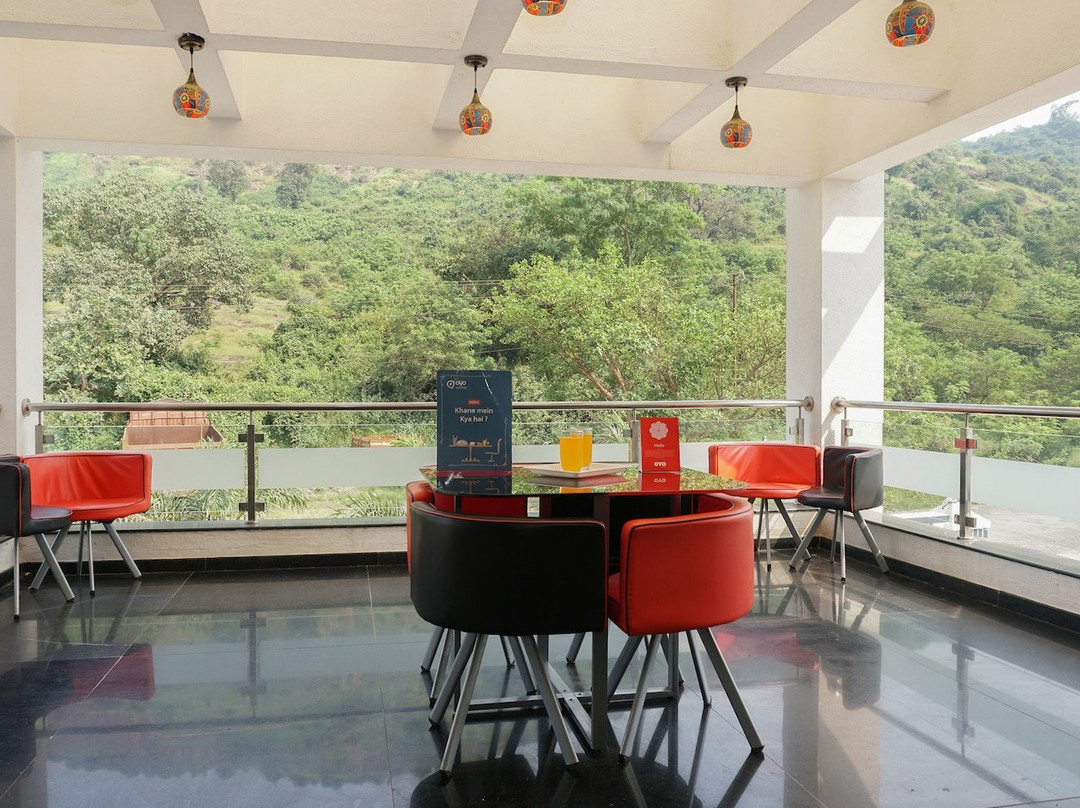 Hotel Nature Shield Lonavala主图