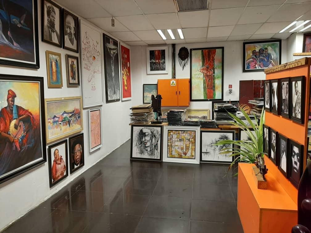 Iwalewa Art Gallery景点图片