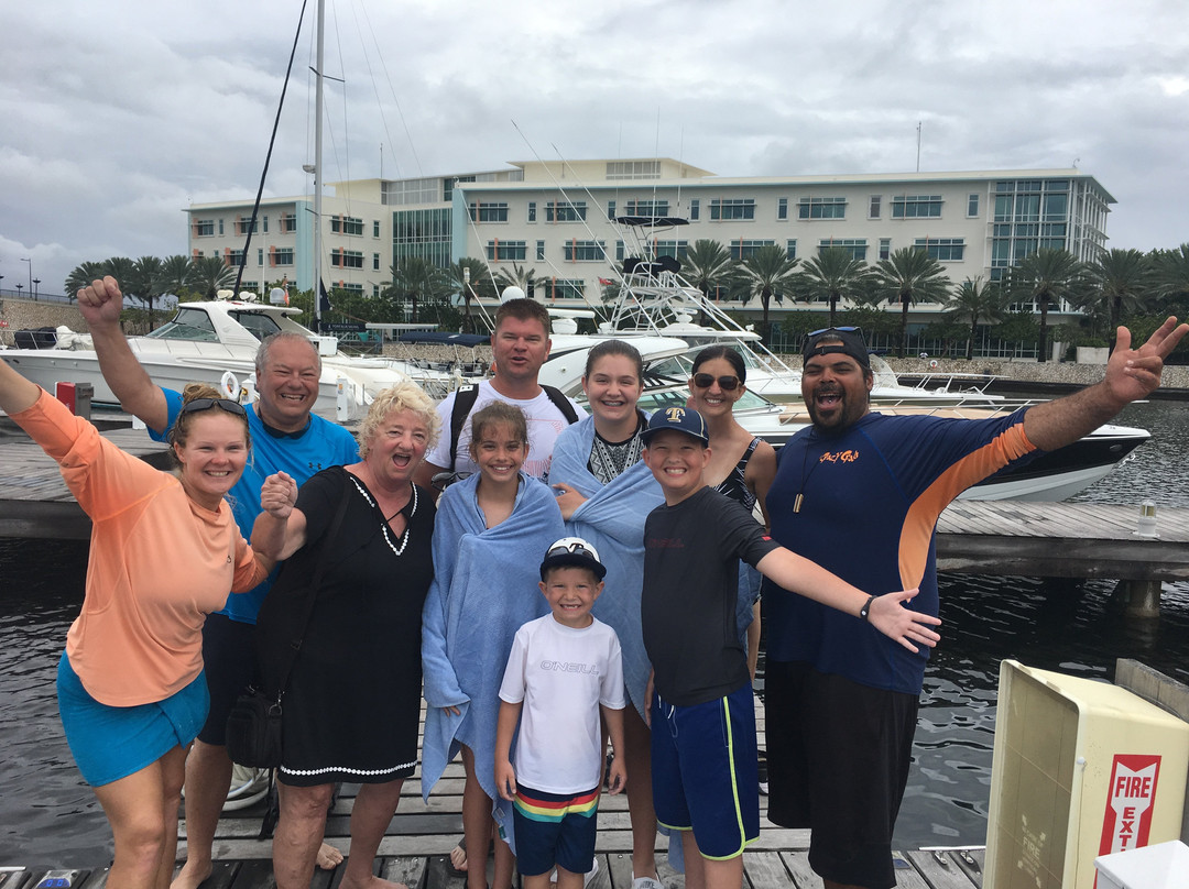 Crazy Crab Private Boat Charters-Camana Bay必去景点