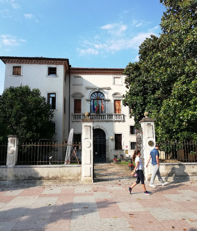 Palazzo Venezze-罗维戈必去景点