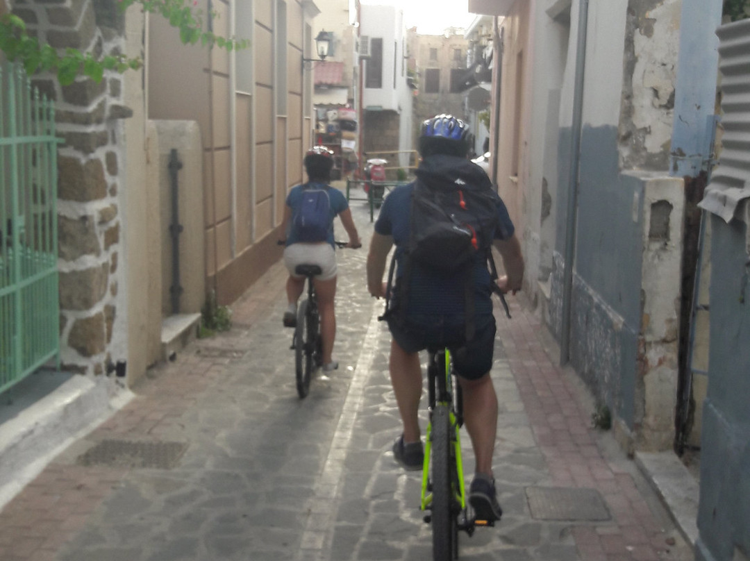 Rhodes on 2 wheels-罗德城必去景点