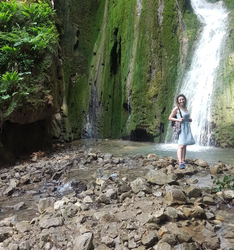 Aktas Waterfall-迪兹杰必去景点