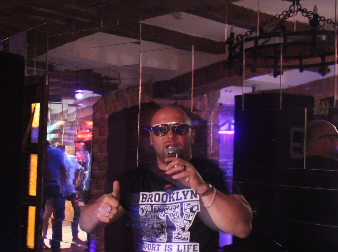 Chebarkul餐馆和美食-Zolotaya Dolina