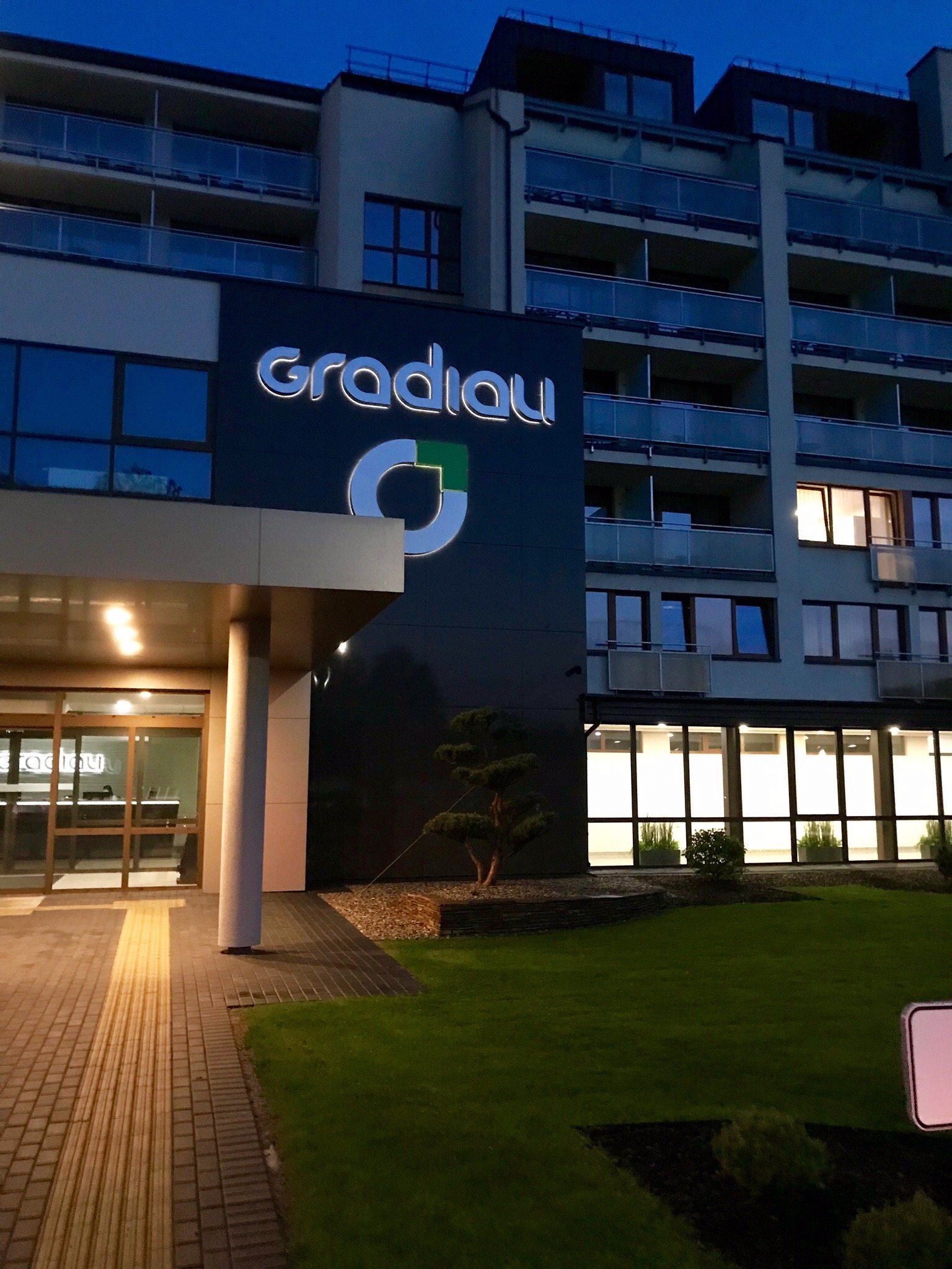 Gradiali-官方