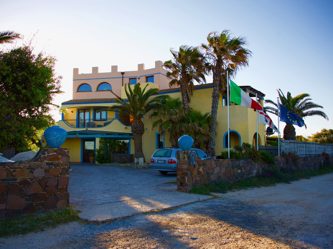 露其德尔法罗酒店主图