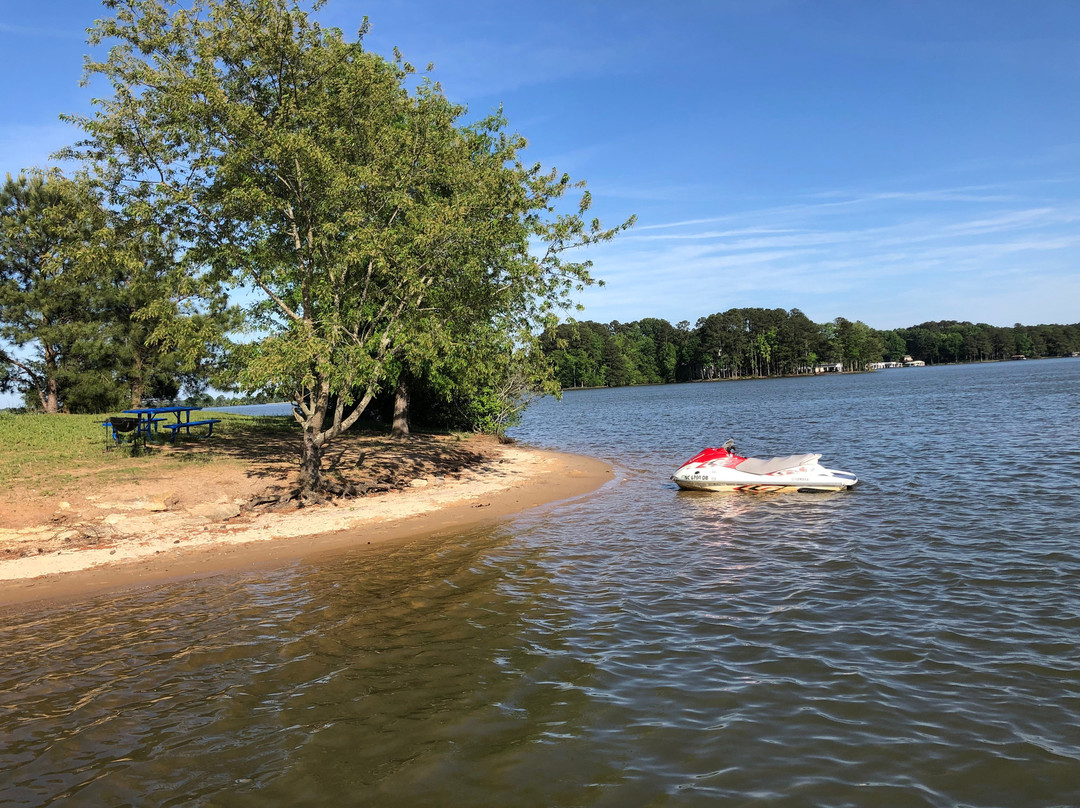 Lake Gaston Summer Rentals景点图片