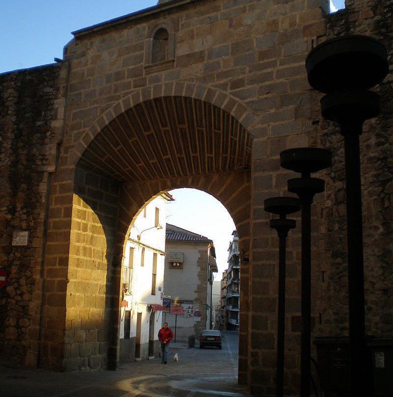 Puerta del Sol-Plasencia必去景点