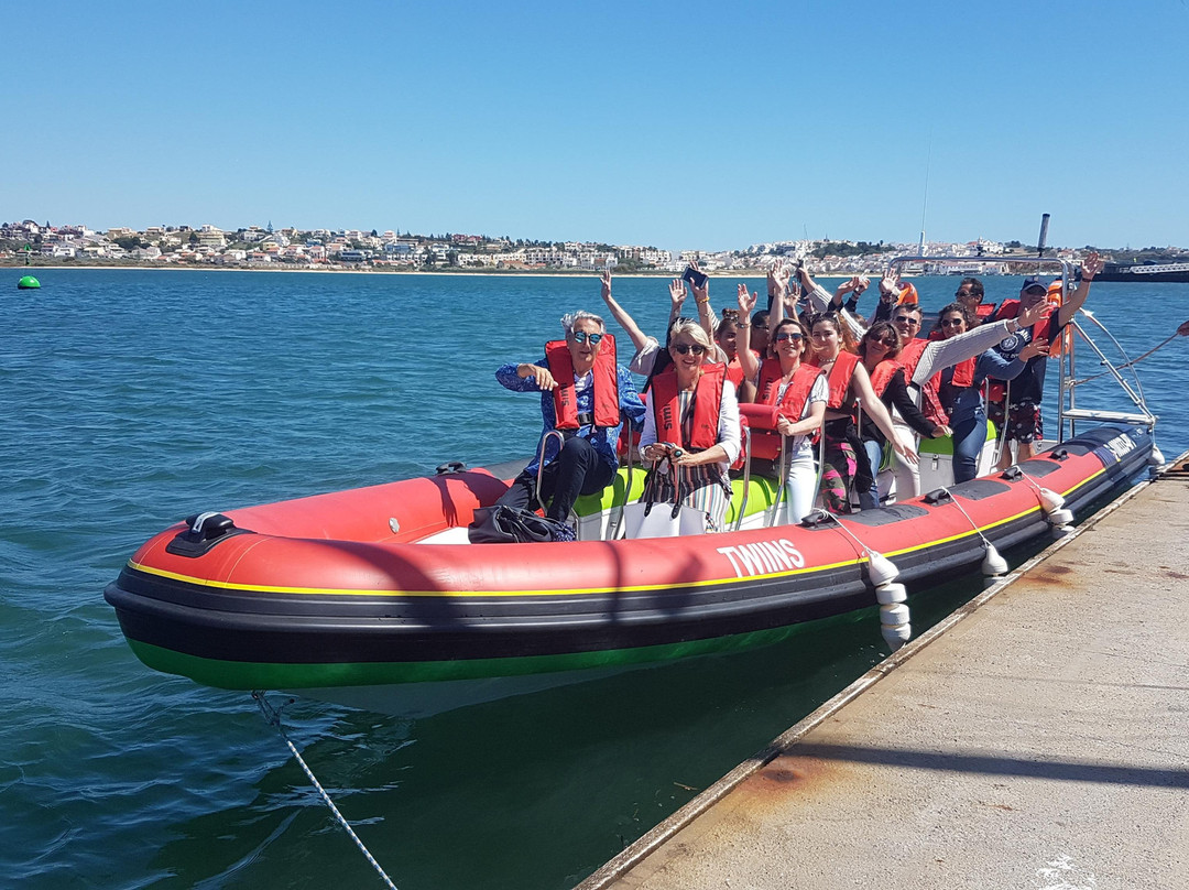 Twiinsboatrips-Benagil必去景点