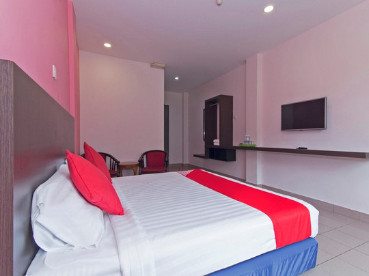 OYO 542 S2 Hotel主图