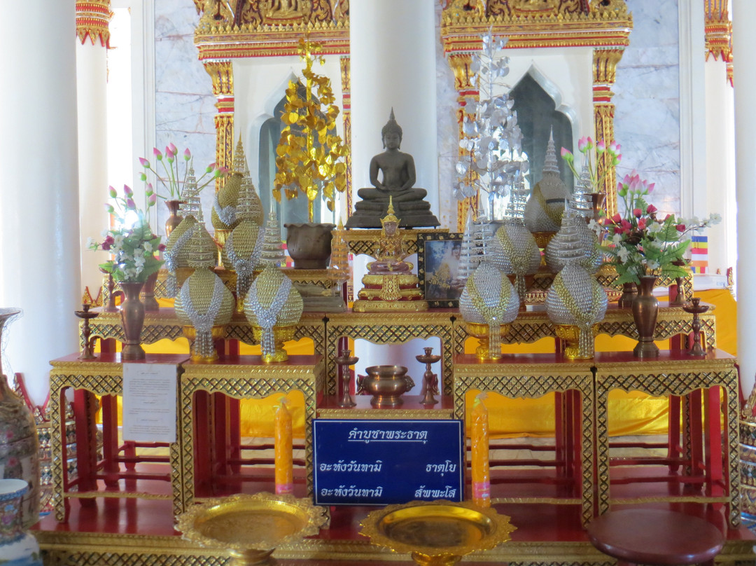 Wat Khao Suwan Pradit-廊塞必去景点