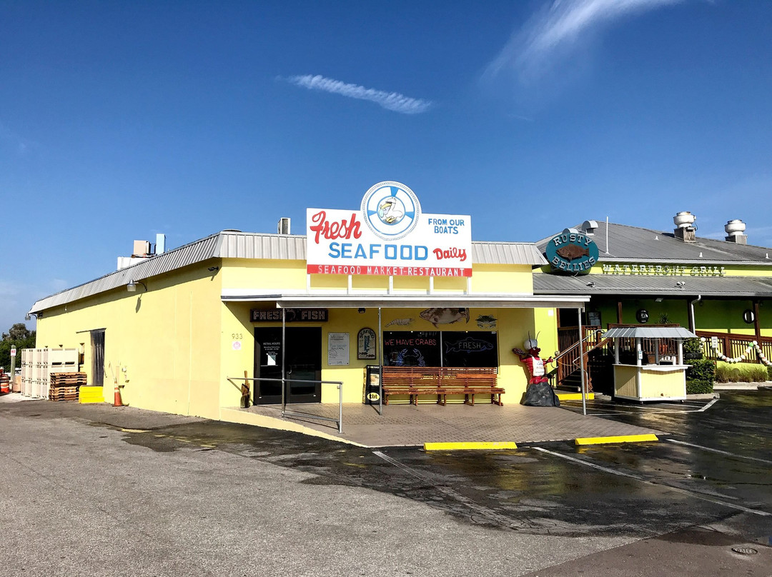 Pelican Point Seafood of Tarpon Springs