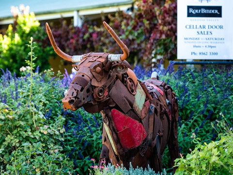 Rolf Binder-塔努达必去景点