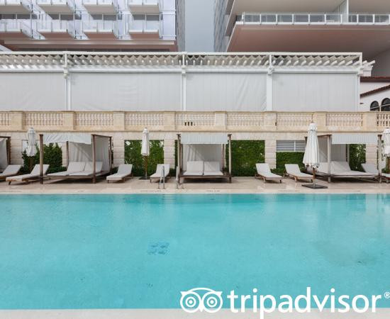 Four Seasons Hotel at The Surf Club, Surfside, Florida主图