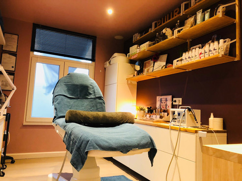 Beauty Institute Pure