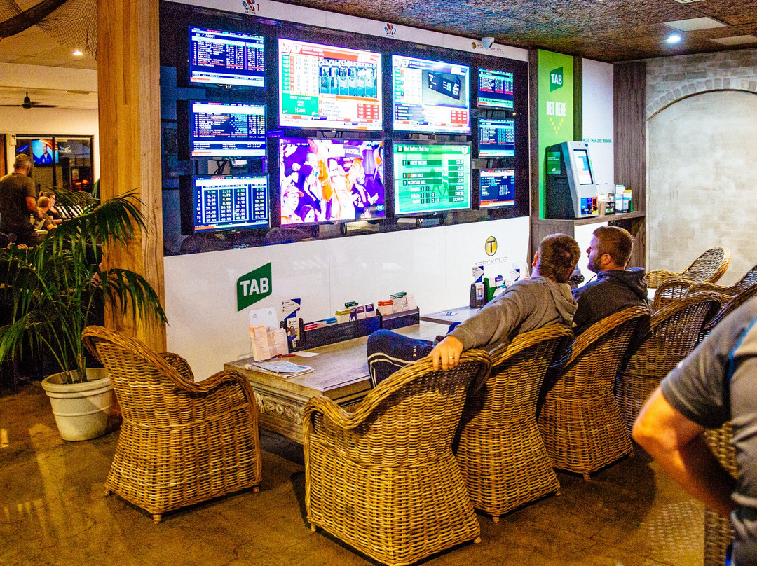 The Heads Hotel主图