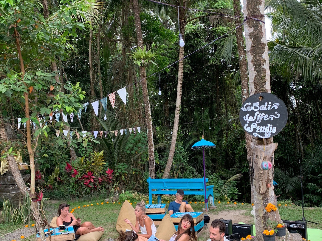 Bali Life Studio景点图片