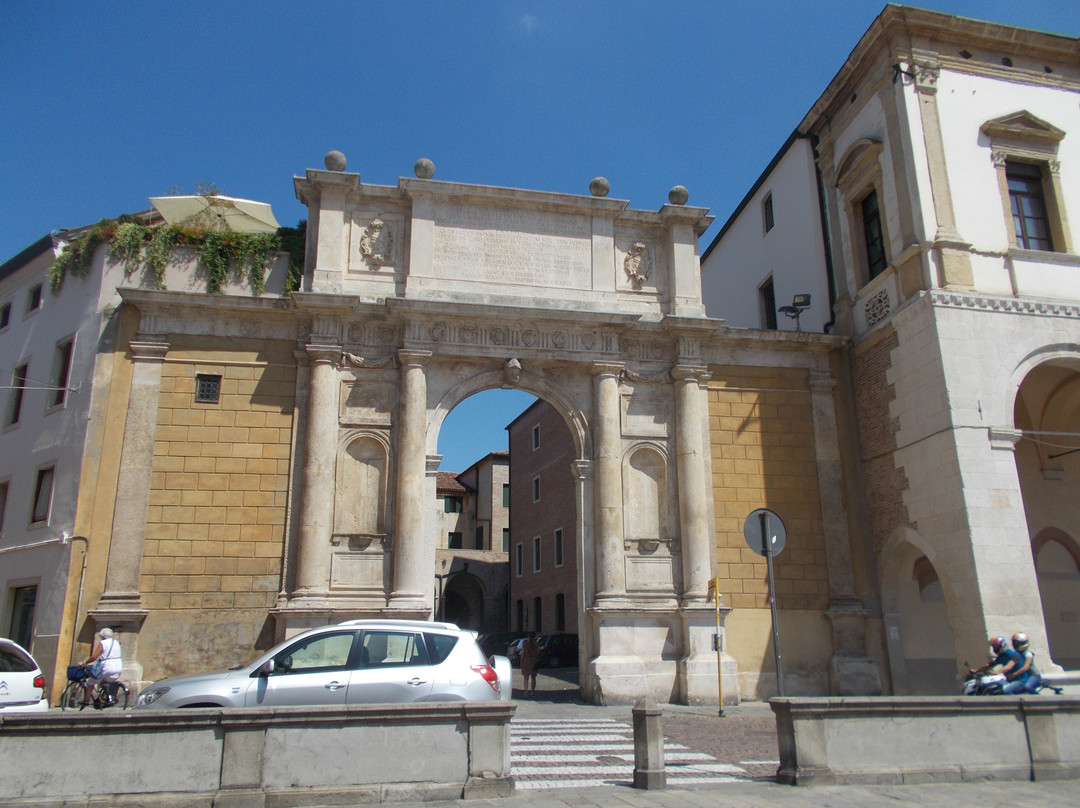 Arco Vallaresso-帕多瓦必去景点