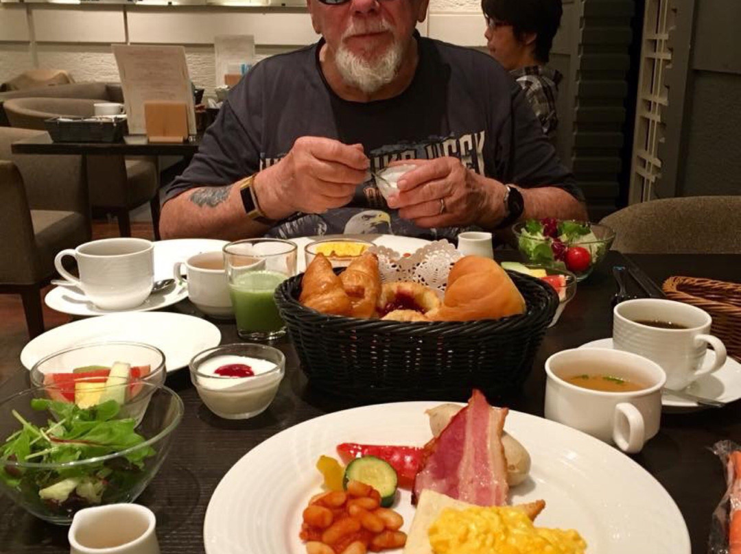 カフェ・ド・クリエ南新宿店