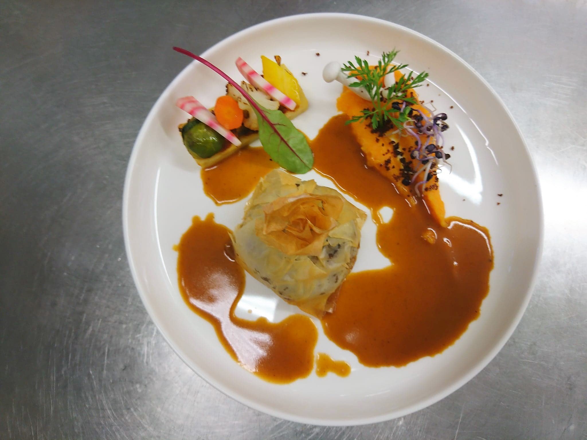 Hotel Traiteur Les Ormes, The Originals Relais-官方