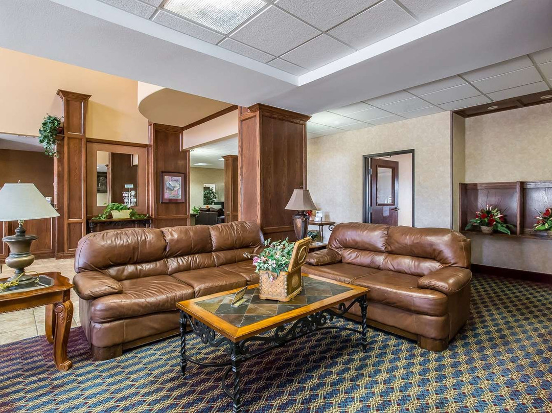 Quality Inn And Suites主图