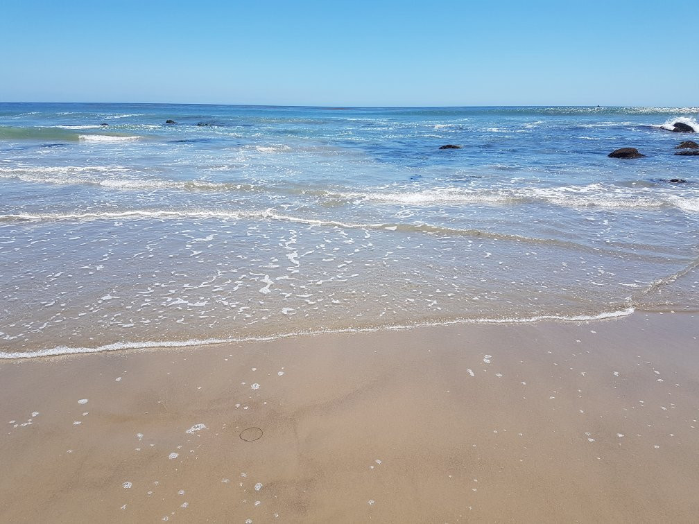 La Piedra Beach景点图片