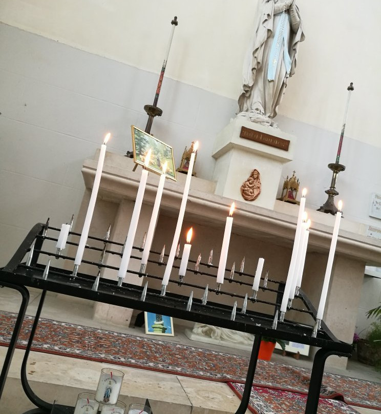Notre-Dame-des-Champs Church of Avranches景点图片