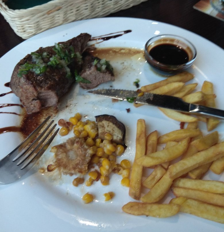 Krupa餐馆和美食-Laphroaig Irish Pub