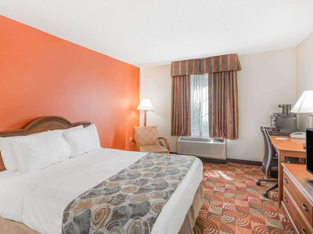 Days Inn by Wyndham Shallotte主图