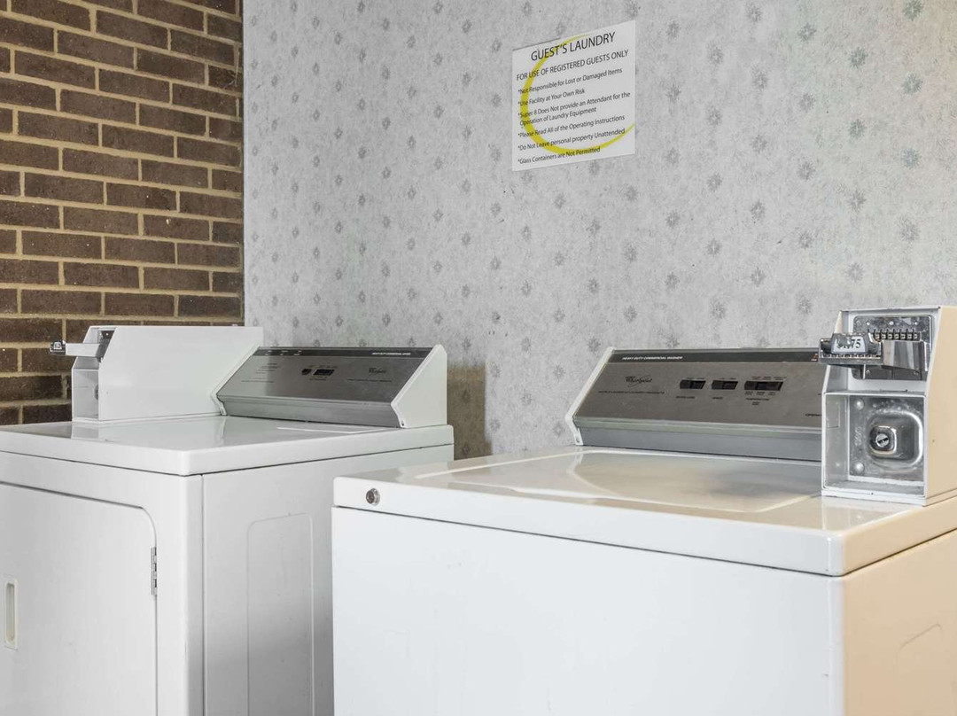 Super 8 by Wyndham Miamisburg Dayton S Area OH主图