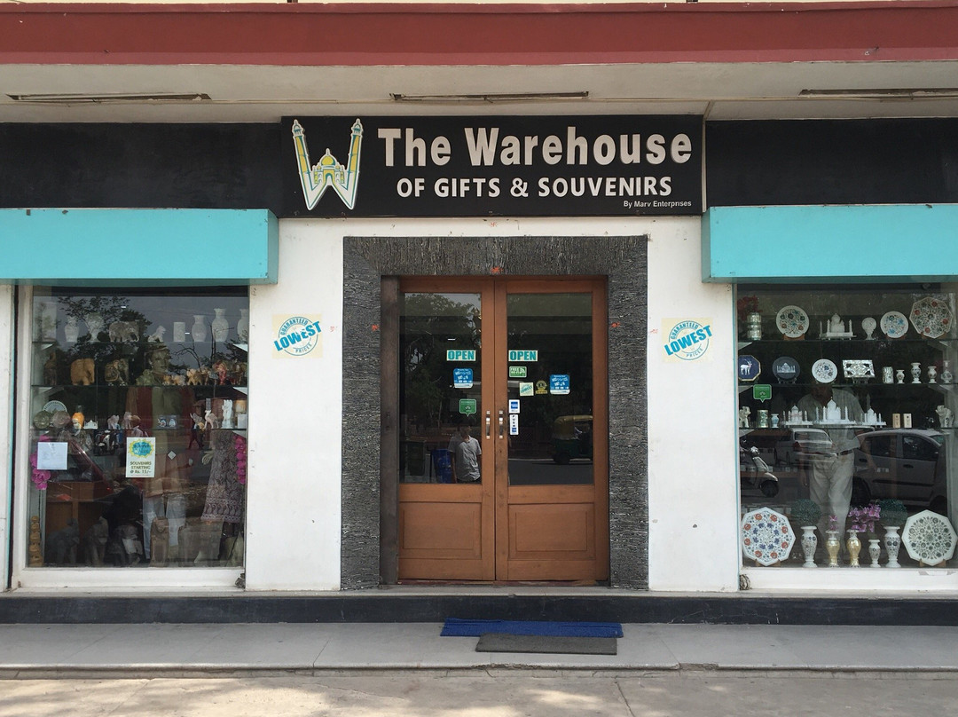 The Warehouse of Gifts & Souvenirs-阿格拉必去景点