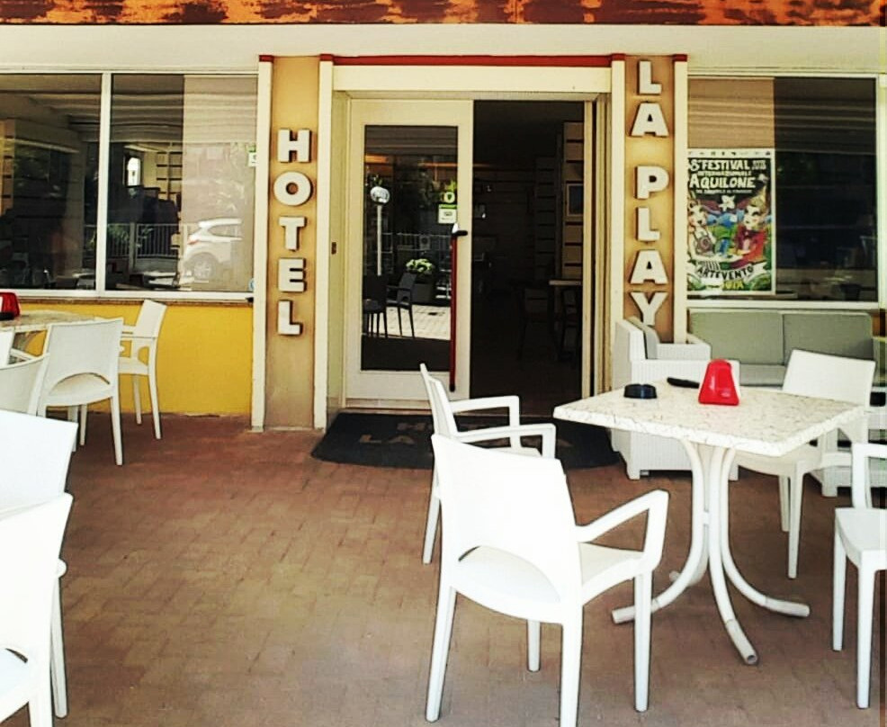Hotel La Playa
