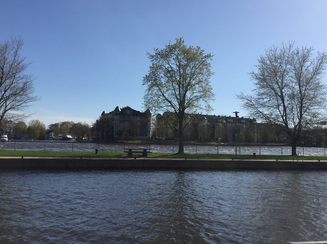 Sainte-Anne-de-Bellevue Canal-Sainte-Anne-de-Bellevue必去景点