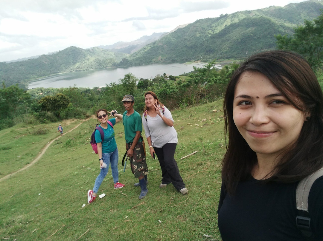 Malubog Lake景点图片