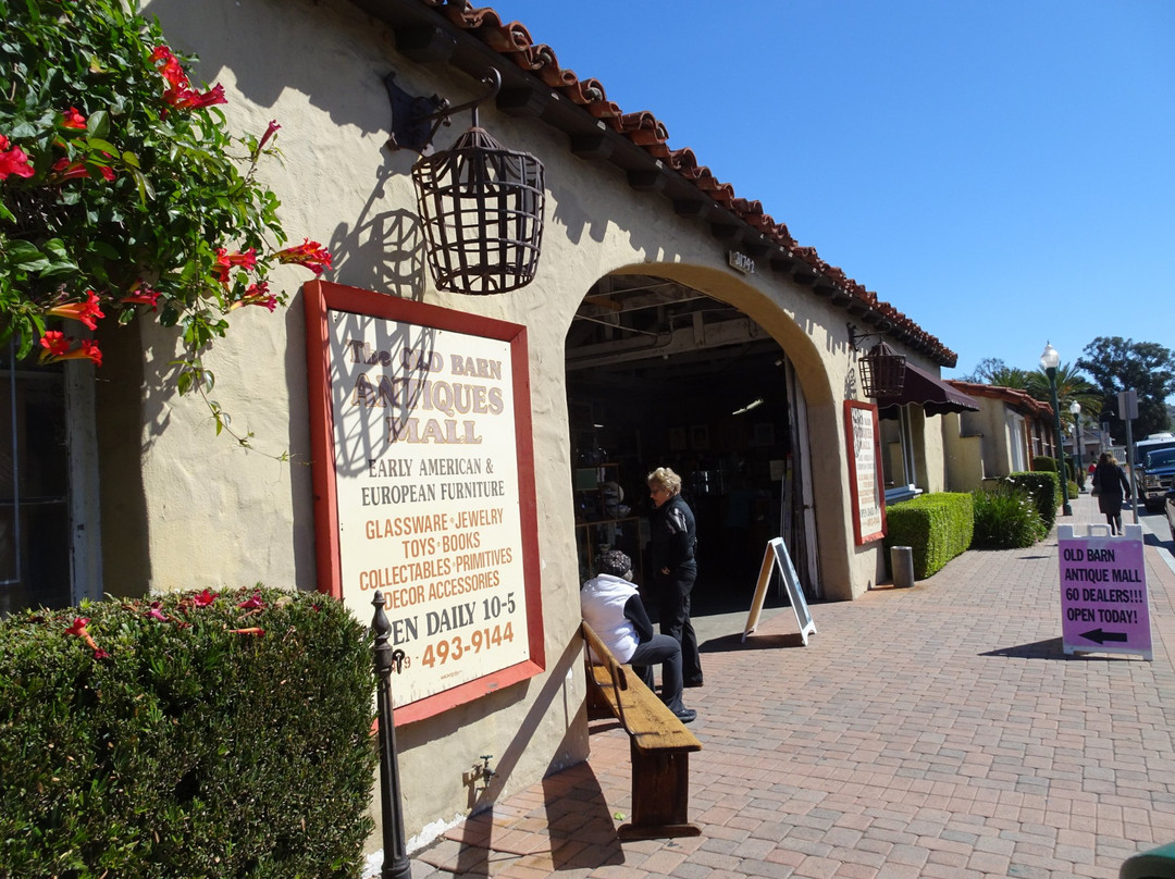 Old Barn Antique Mall, Inc.-San Juan Capistrano必去景点