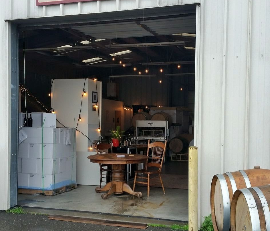 Wrangletown Cider Company & North Story Wines景点图片