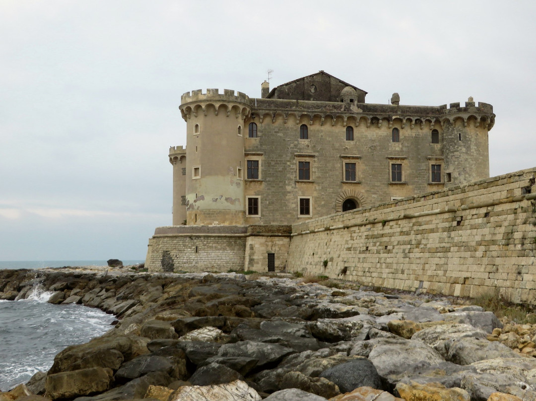 Castello Palo Odescalchi-拉迪斯波利必去景点