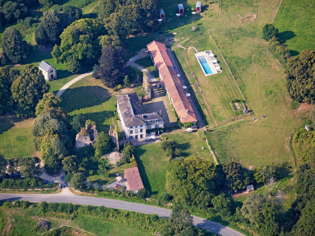 Abbaye du Palais主图